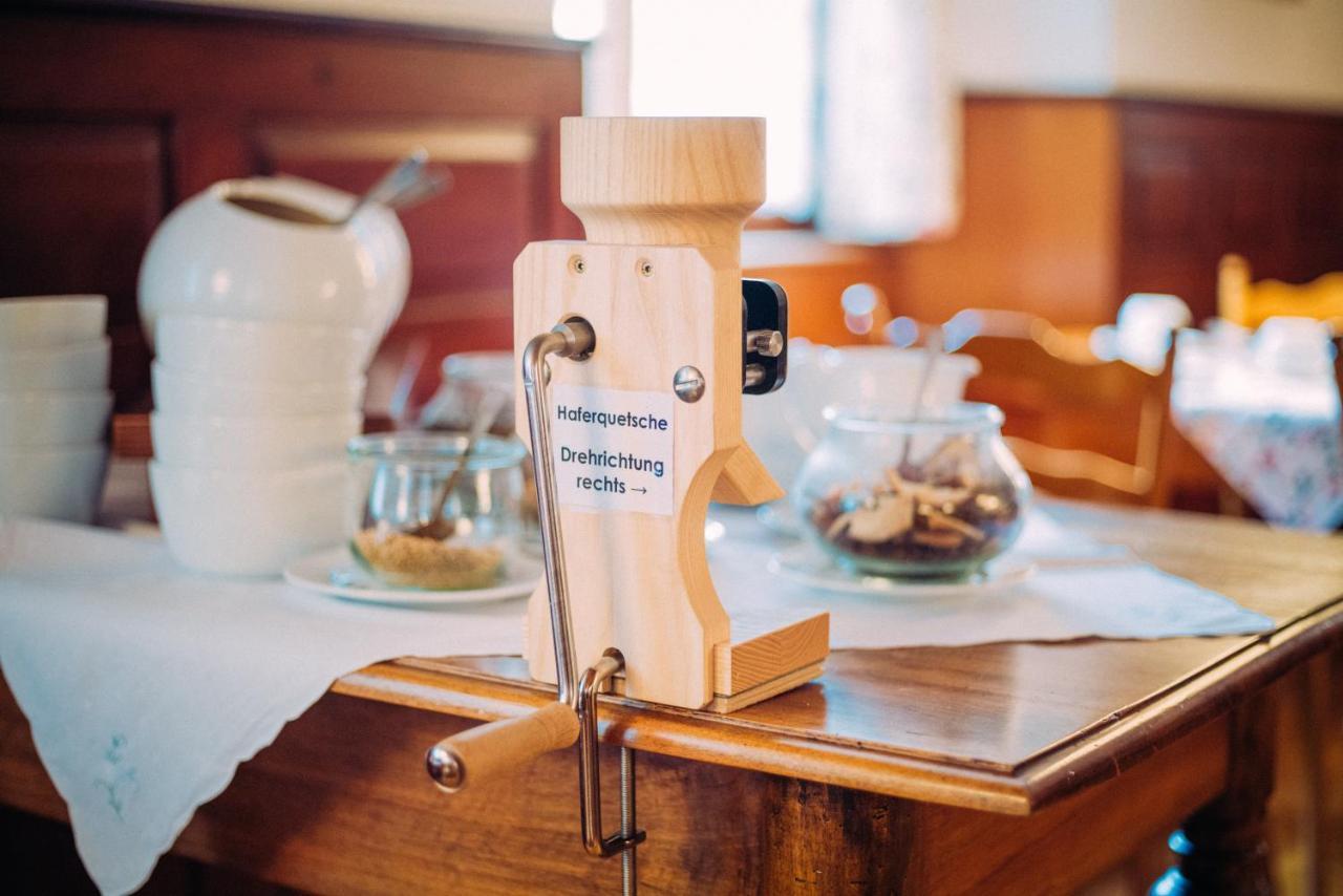 Landgasthof Keller ユーバーリンゲン エクステリア 写真
